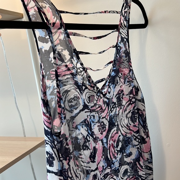 Nollie | sheer | multi color | floral | tank top - Picture 3 of 3